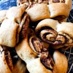 Zuckerfreie Zimt-Apfel Brötchen