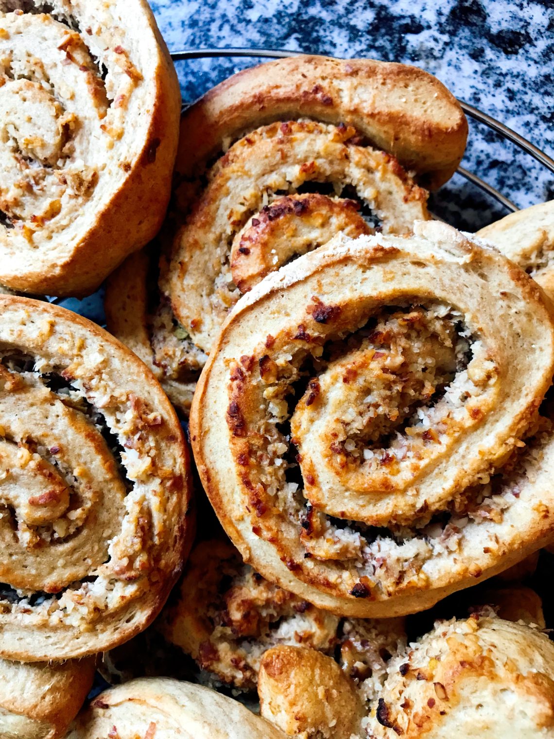 Birnen-Apfel-Zimt Schnecke